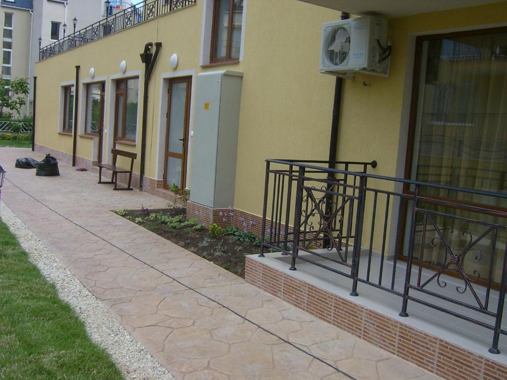 Siana 3 Suits Pomorie Exteriér fotografie